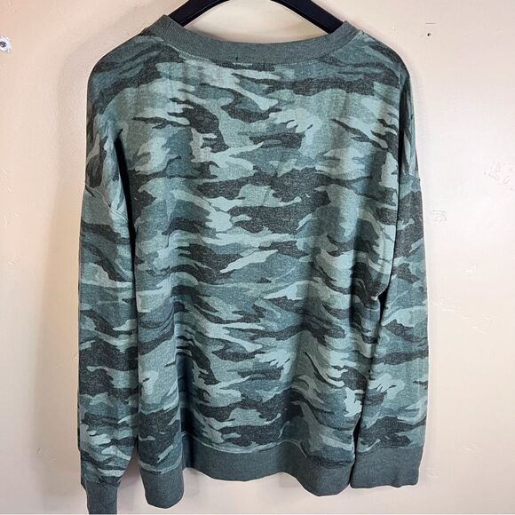 Splendid Womens Classic Camo Cozy Sweatshirt Size XXL Still On Sale‎ on Website - Picture 2 of 5